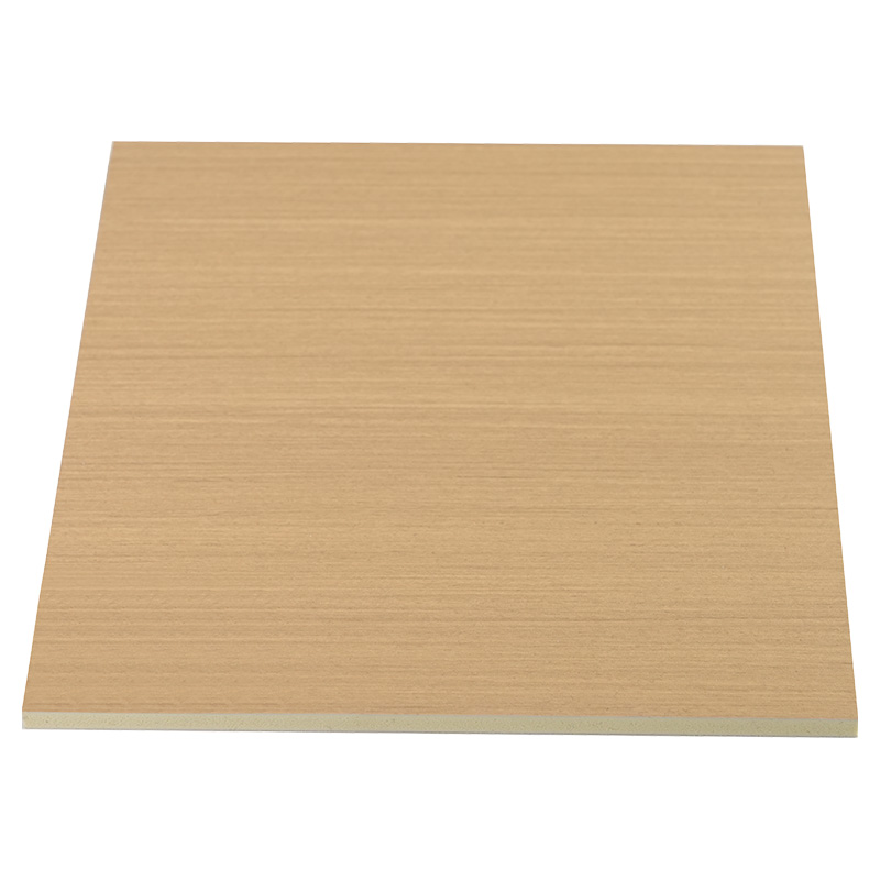 1220mm Leithead Ard-Uigeacht Scannán poileistir Snasta Scannán Bambú Gualach Adhmad veinír curtha orthu Croílár Buí Painéal PVC Comh-easbhrúite